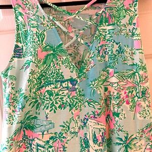Lilly Pulitzer summer dress crisscross accented back.